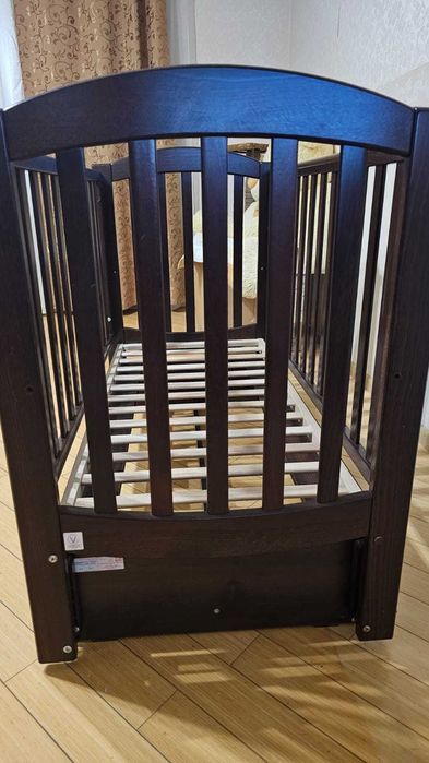 Дитяче ліжечко Veres