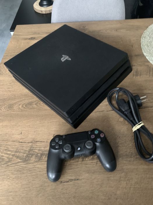 Konsola PlayStation 4 Pro 1TB/Użyta Kilka Razy/Dualshock/GW/Wysyłka!