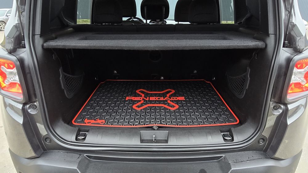 Продається  Jeep Renegade Trailhawk