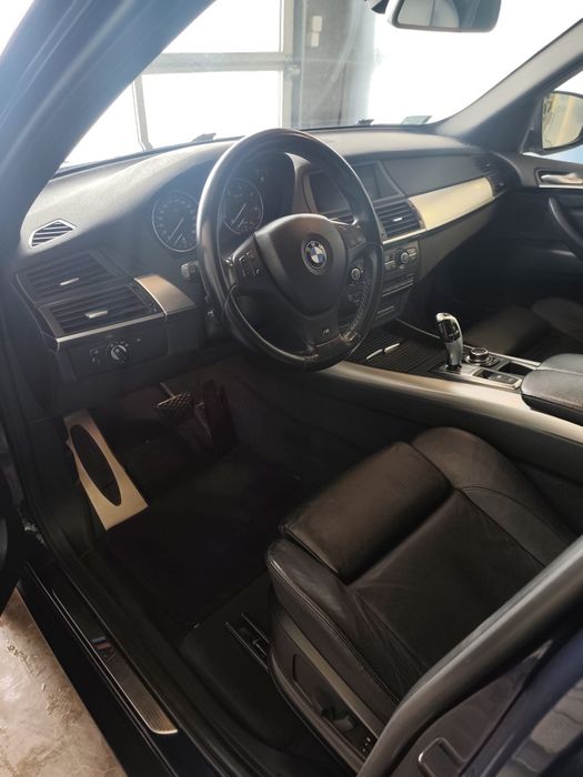 BMW 40d xDrive  faktura VAT 23%