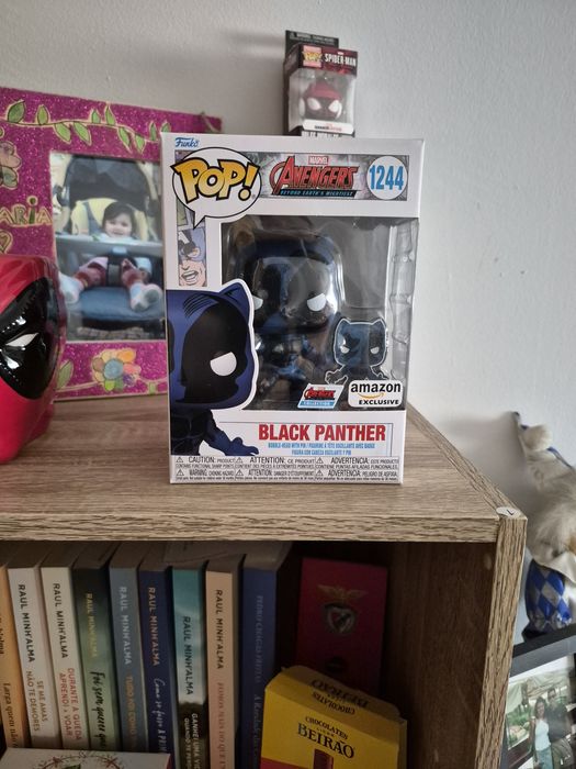 Funko Pop Marvel  Avengers Beyond  - Black Panther With Pin  1244