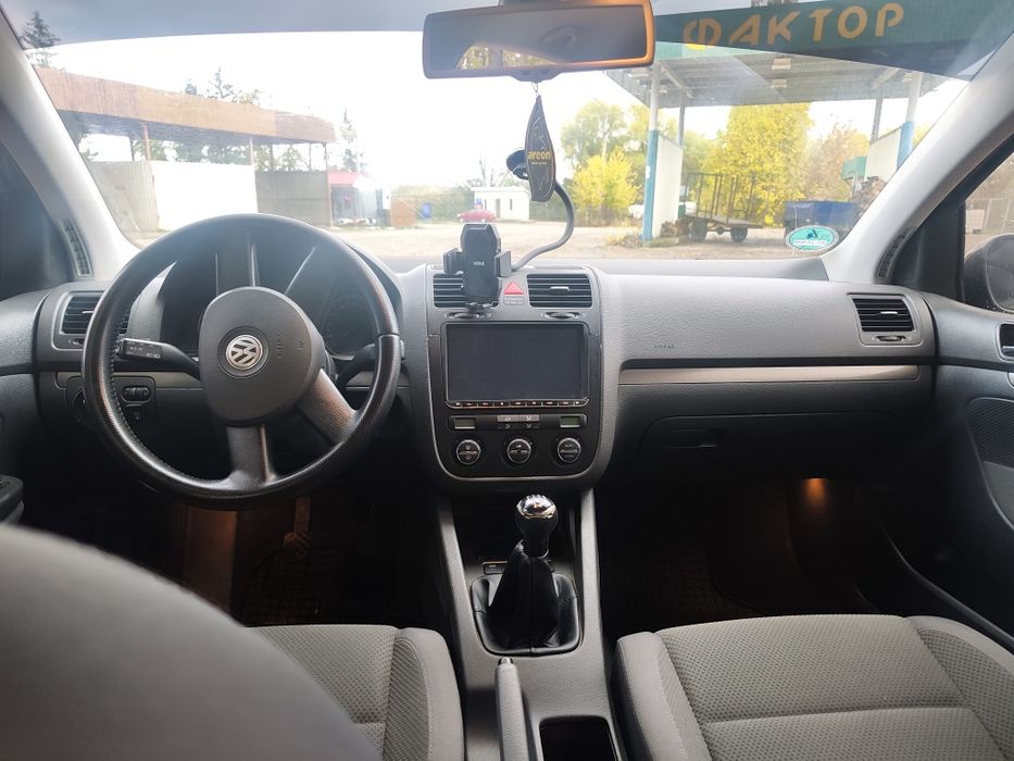 Продам Volkswagen golf 5