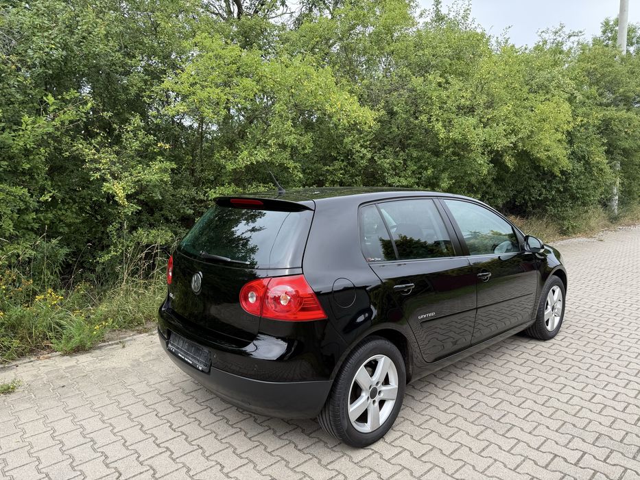 Vw Golf V 1.4 mpi** climatronic*alu*czujniki parkowania**Super stan*