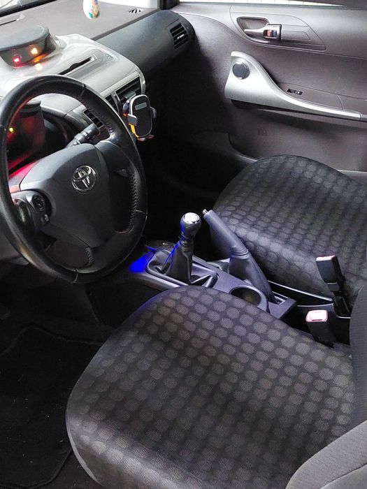 Toyota iQ 1.33 VVT-i - 98 CV – 2010