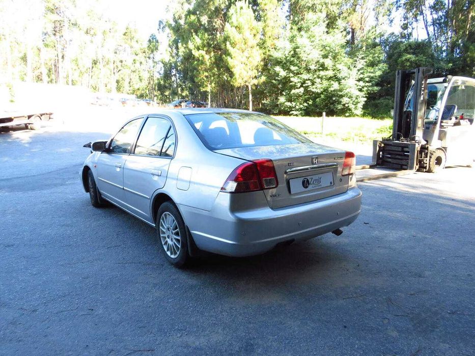 Honda Civic 1.6Vtec de 2003 - Peças Usadas