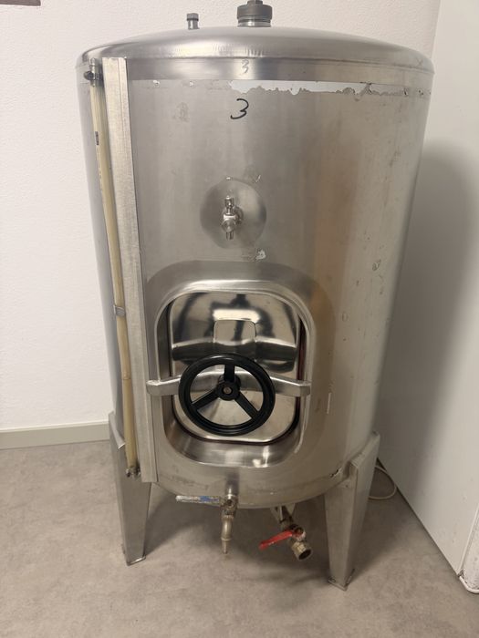 Cuba / Depósito em Inox para Vinho ou Azeite – aprox. 300L