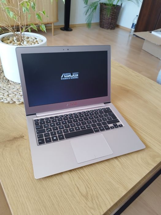 Asus zenbook i5/8/SSD500/Win11