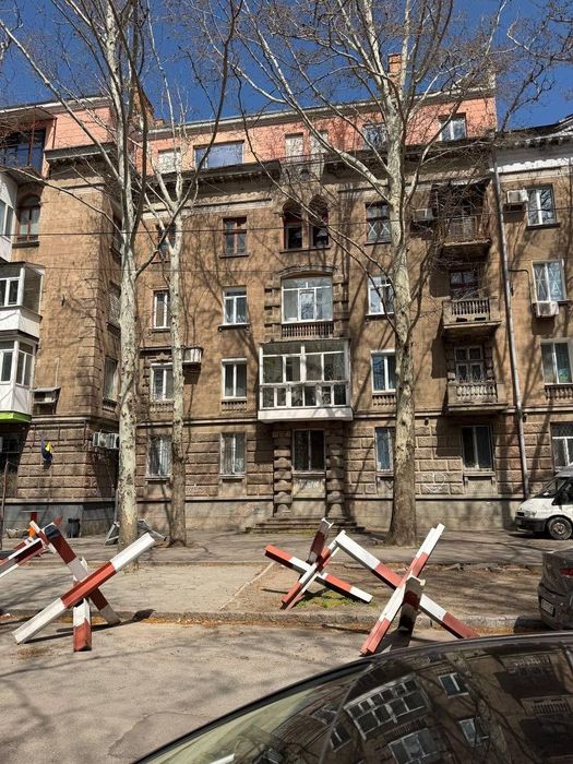 Продам 2-к.квартиру на Шнеерсона