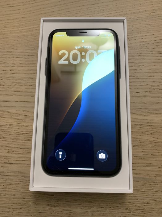 Iphone 11 128GB Preto - Novo