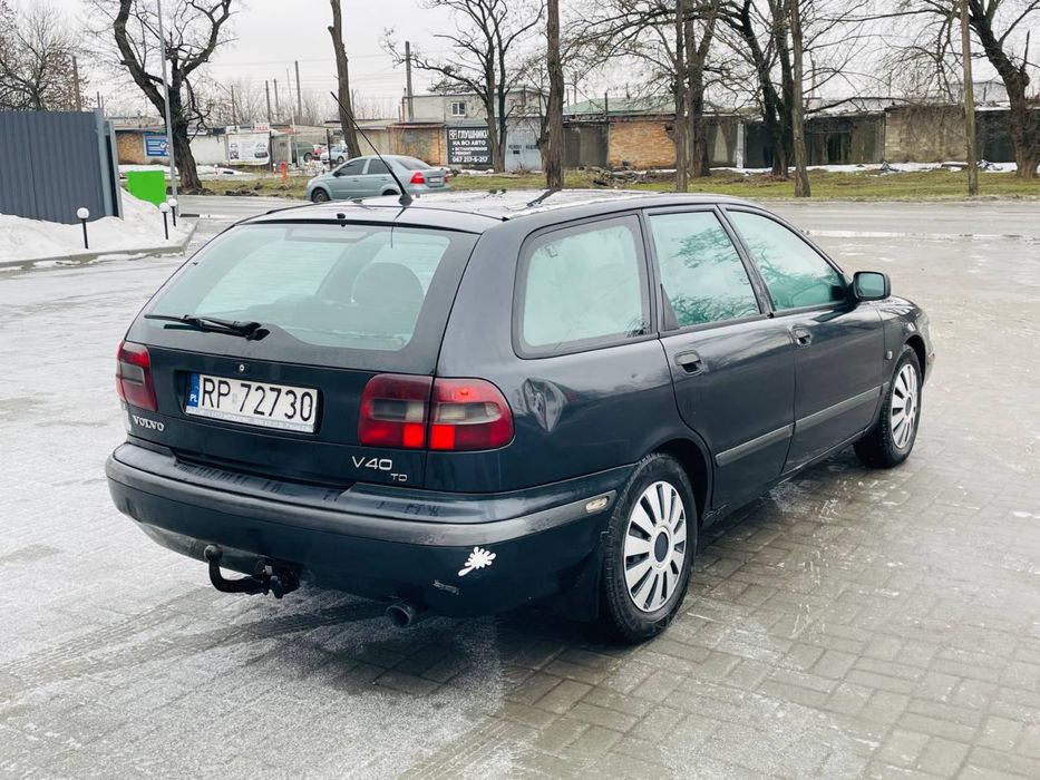 Срочно продам Volvo V40 1.9DTI
