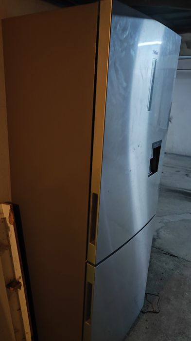 Frigorífico Combinado Haier 450L Inox [SEMi-NOVO]– No Frost & Dispensa
