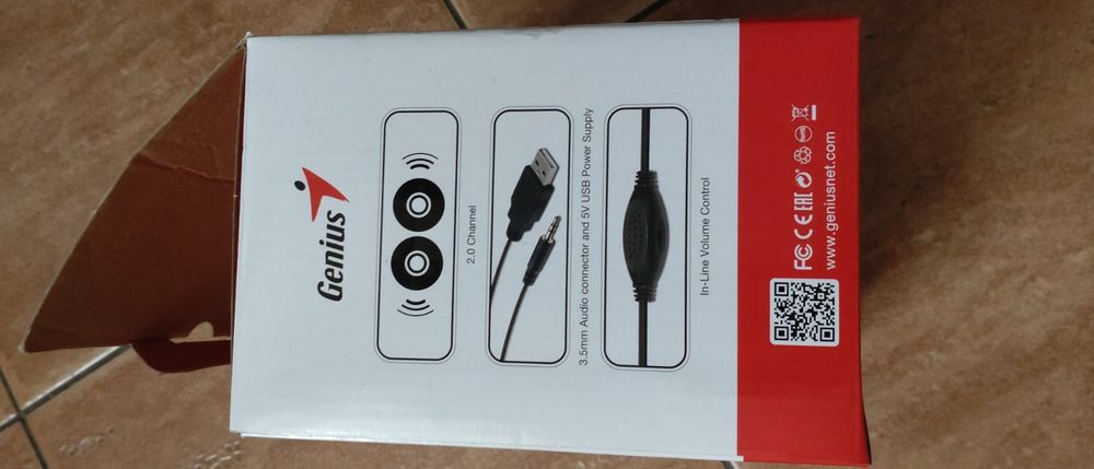 Продам Колонки Genius USB