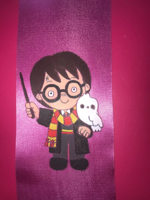 Pinto fitas académicas personalizadas