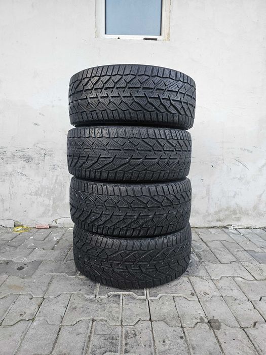 Zima Kormoran 215/40 R17 7mm