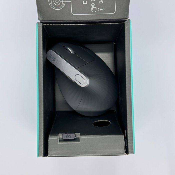 Rato Logitech Vertical