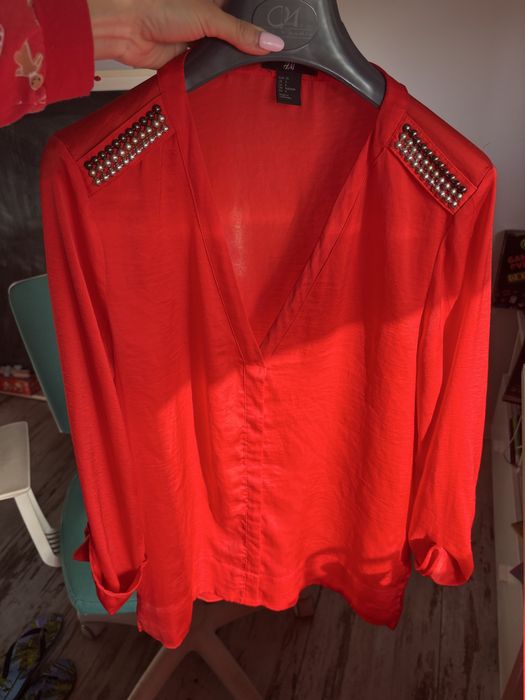 Hm h&m elegancka satynowa bluzka satyna atłas 36 S szpic Pagony