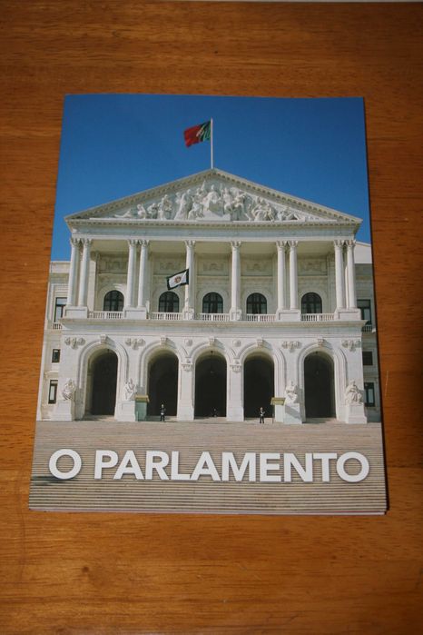 Livro "O Parlamento"