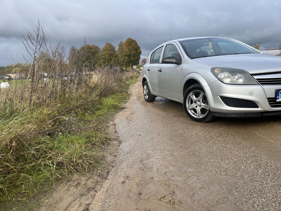 Opel astra H 1.4 bezyna /Lpg