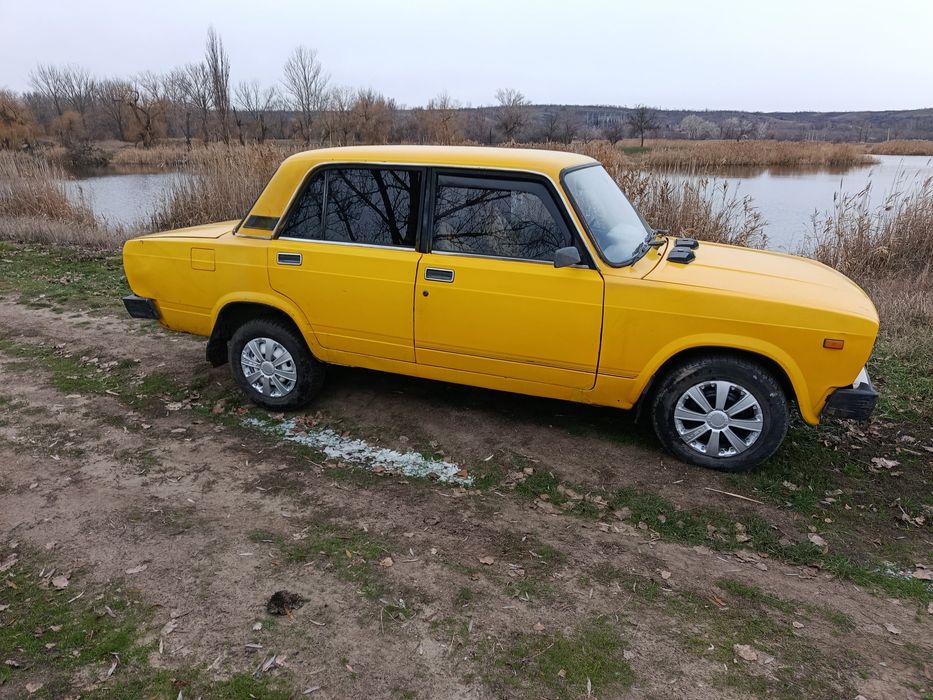 Продам Ваз 2105, на полном ходу.