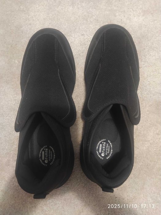 Vendo sapato CONFORT TECHNOLOGY na cor preta, número 50.