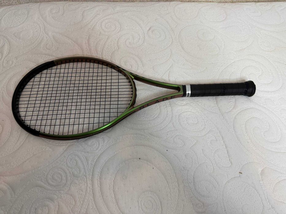 Тенісна ракетка Wilson Blade 100 V8