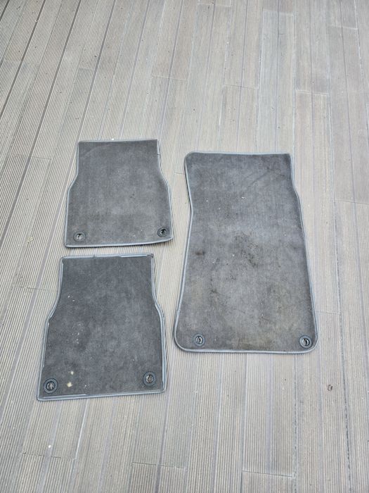 Tapetes originais BMW E36 E30 e E38 bom estado