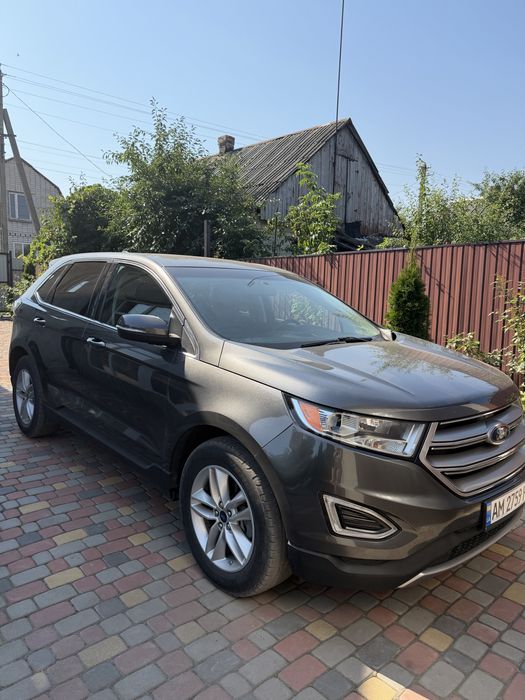 Продам машину Ford Edge