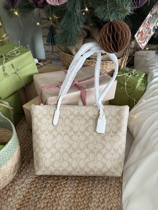 Сумка шопер Coach Zip Tote коричнева/бежева