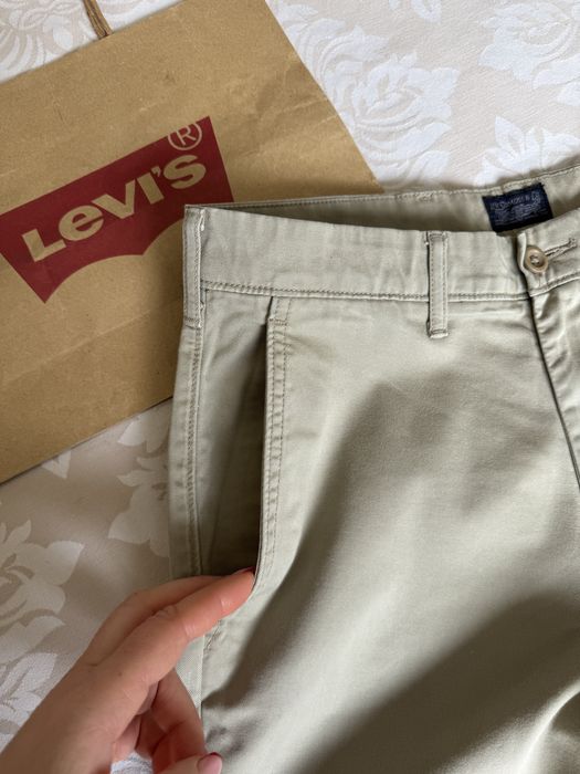 Чоловічі брюки чінос Levi’s hugo boss 30/32 оригінал