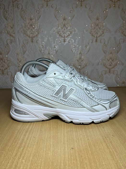 Кроссовки New Balance модели 740