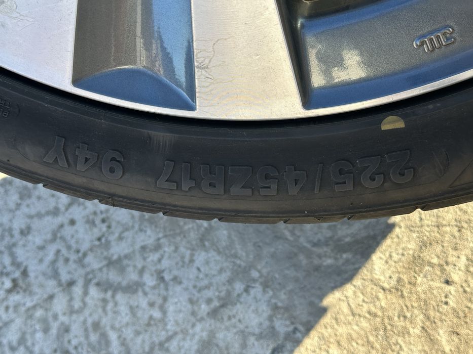 Колеса на Nissan Leaf R17