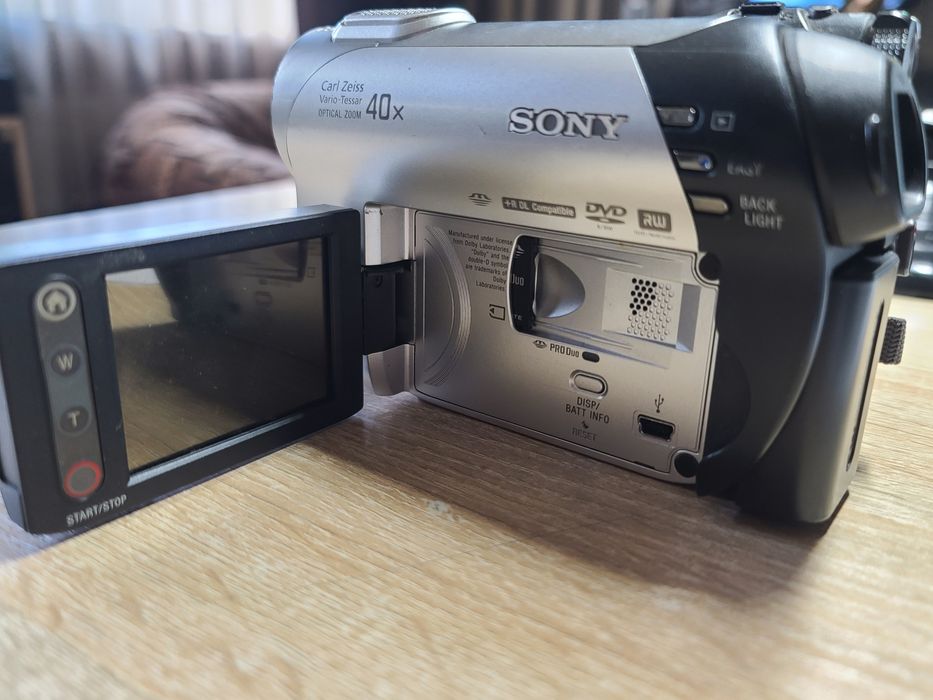 Видеокамера Sony