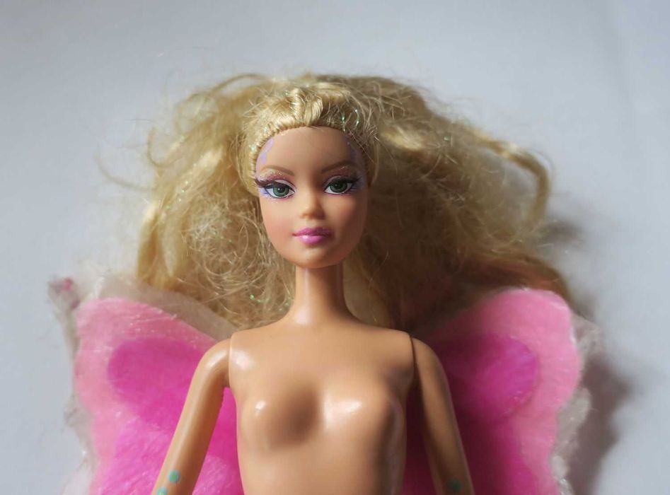Lalka Barbie z bajki Fairytopia Elina wróżka Mattel