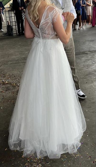 Suknia ślubna 42 lekka tiul