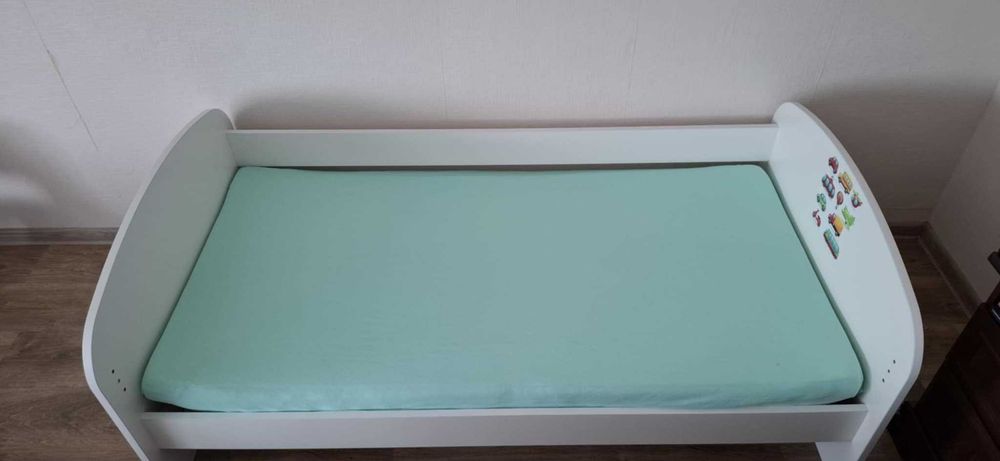 Łóżko dziecięce 160x80 + akcesoria