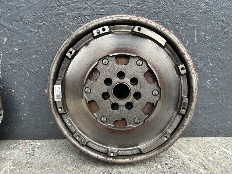 Зчеплення Корзина Диск Демпфер Dacia Lodgy Dokker Duster 1.5 dCi