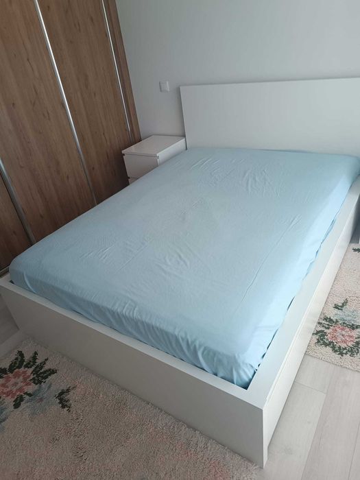 Quarto de casal branco