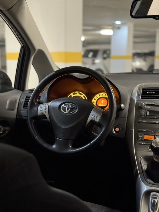 Vendo Toyota Auris