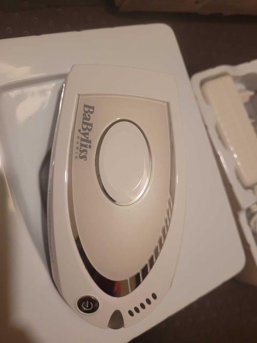 Depilator laserowy BaByliss