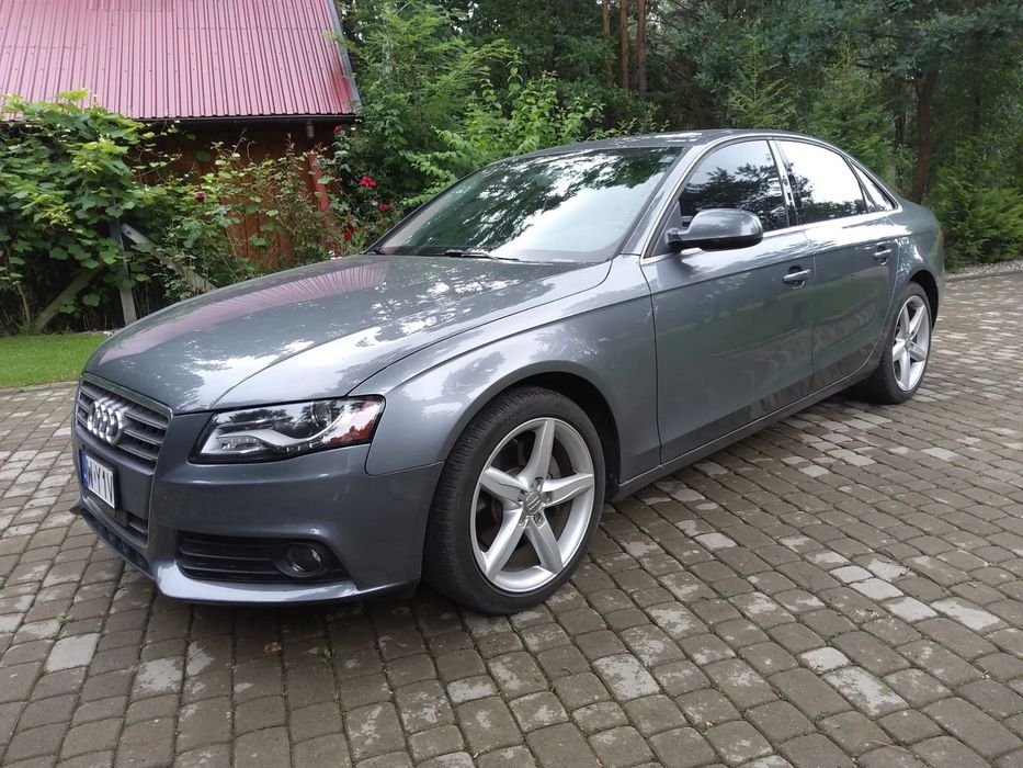 Audi A4 Limousine 2012 Audi A4 Quattro 2.0T Premium