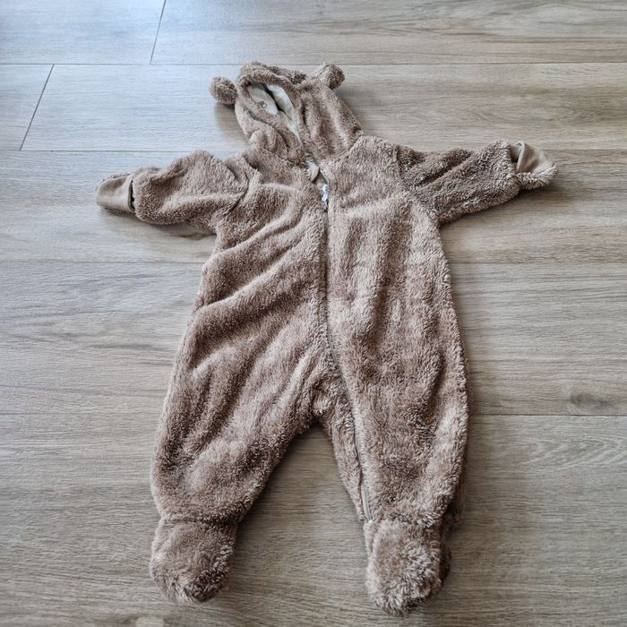 Kombinezon niemowlęcy 62