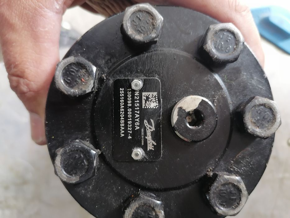Rototilt engcon HYDROMOTOR