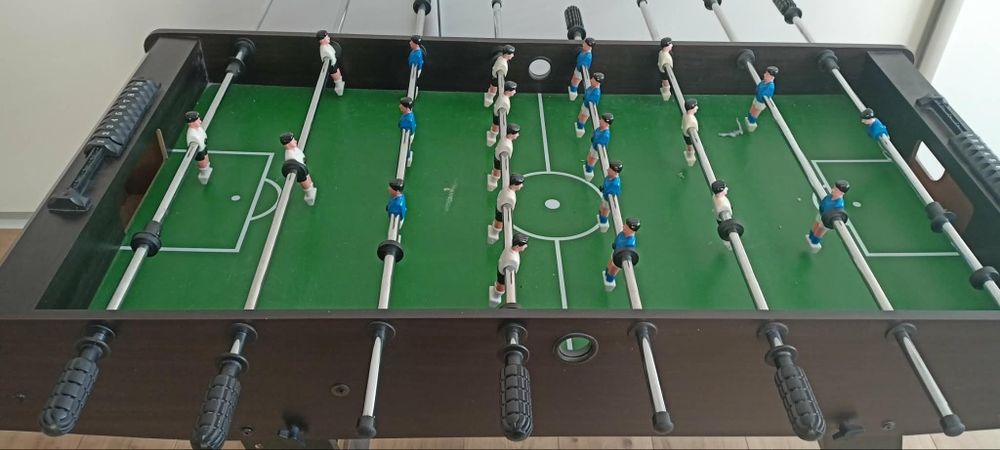 Piłkarzyki drewniane duże