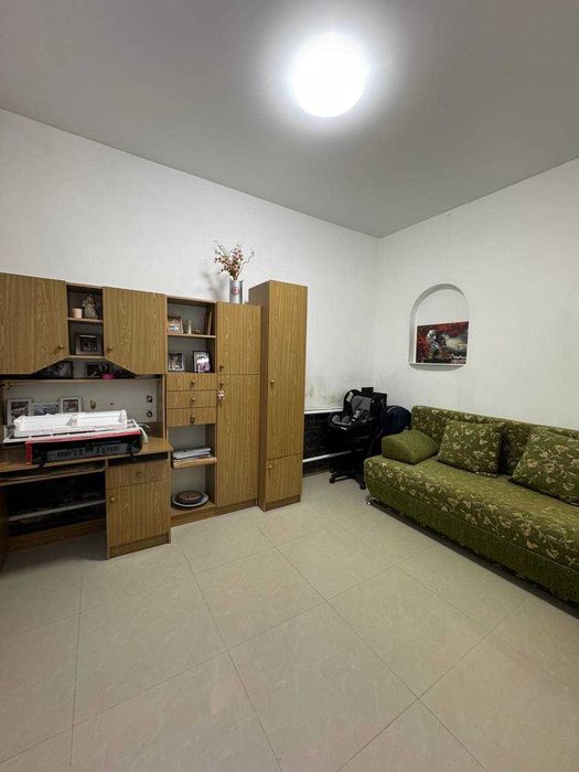 Продам БУДИНОК на Слободці!