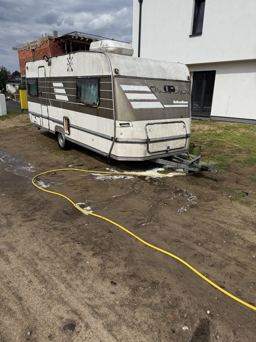 Kamping  Eriba Nova  zarejestrowany
