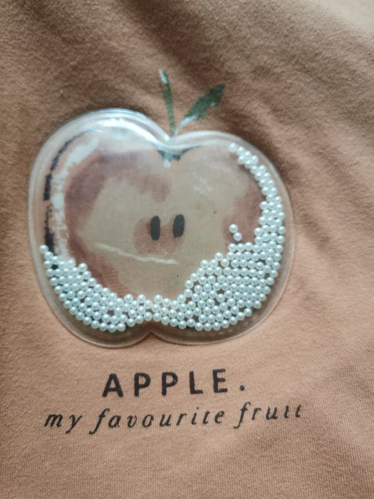 Bluzka Zara Kids z koralikami w jablkur. 134
Stan i jakość - bardzo