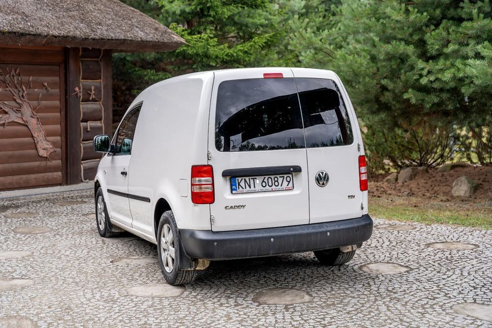 Volkswagen Caddy Furgon (Van) / 1.6 Tdi 75Km / Manual  / Salon Pl