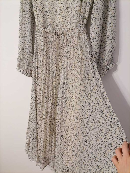 Ładna sukienka na lato