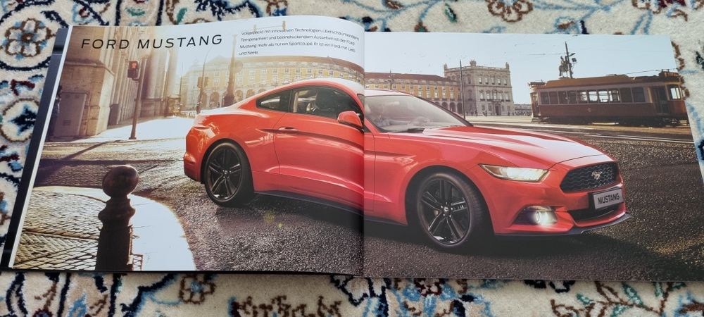 2016 Ford Mustang na innej Audi, Lexus, BMW, Porsche, AMG, Dodge