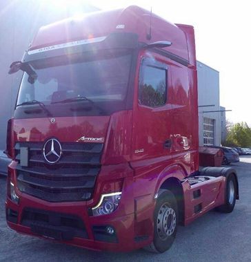 Mercedes-Benz